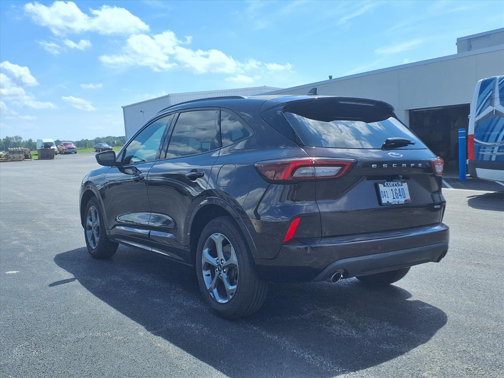 used 2023 Ford Escape car, priced at $25,537