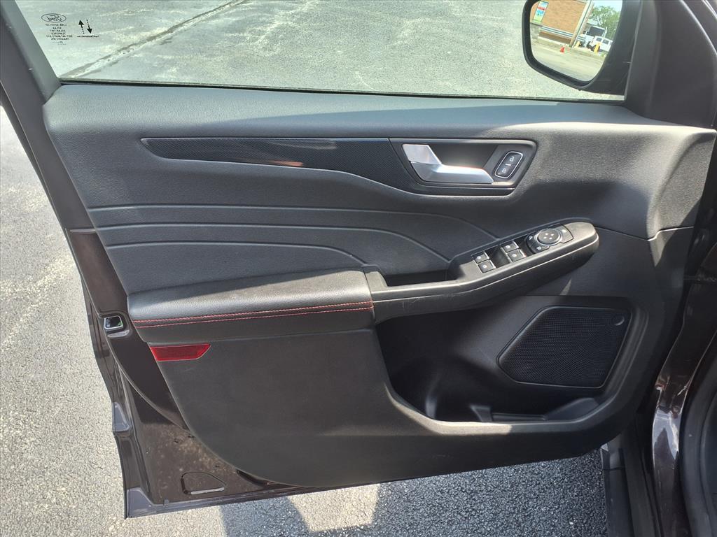 used 2023 Ford Escape car, priced at $25,537