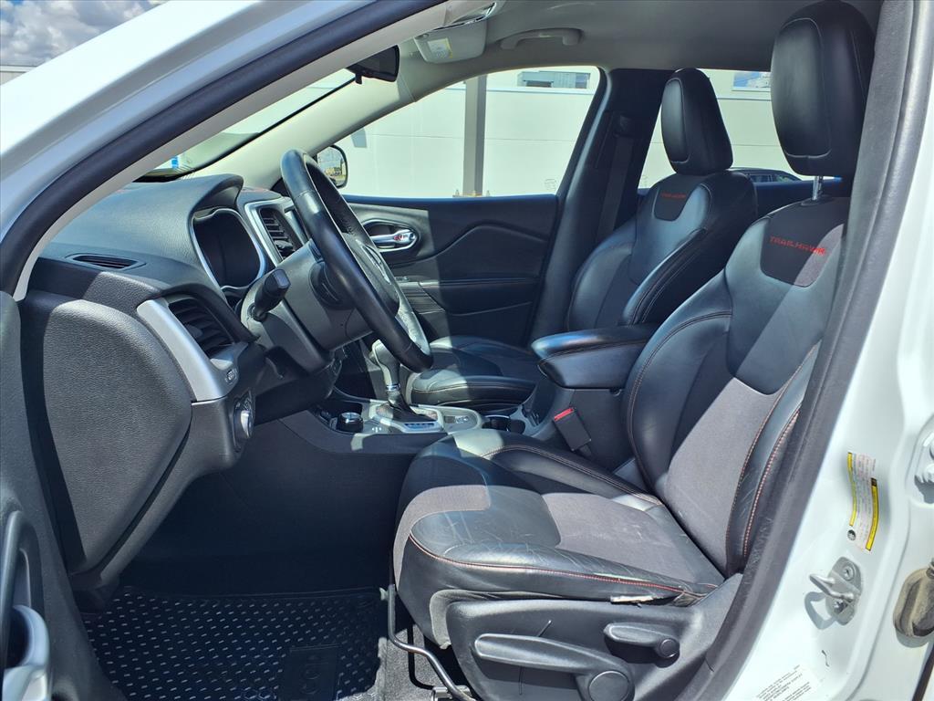 used 2014 Jeep Cherokee car, priced at $7,337