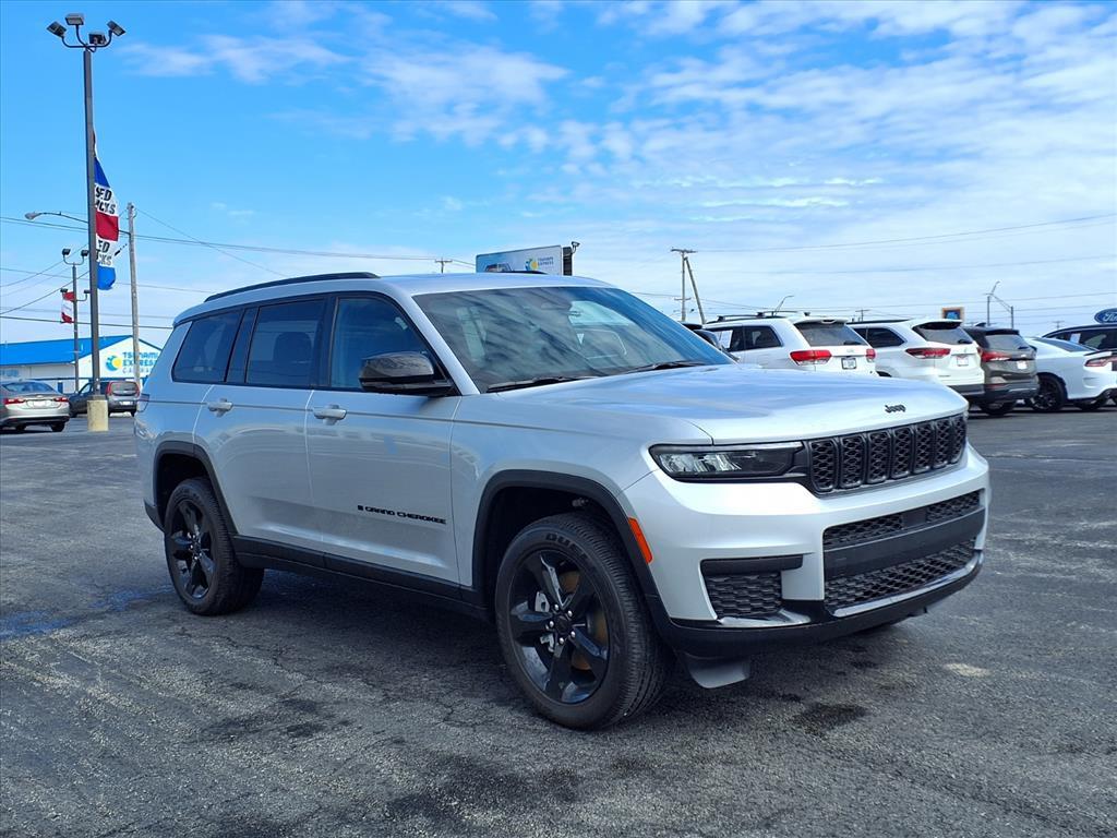 new 2025 Jeep Grand Cherokee L car, priced at $49,148