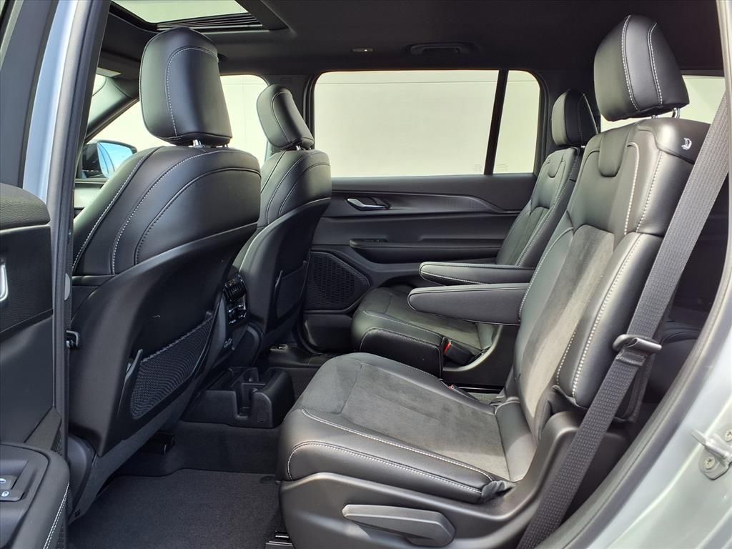 new 2025 Jeep Grand Cherokee L car, priced at $49,148