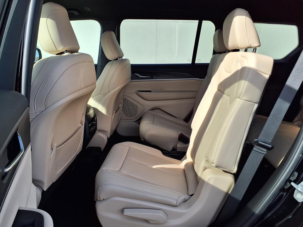 new 2025 Jeep Grand Cherokee L car, priced at $50,753