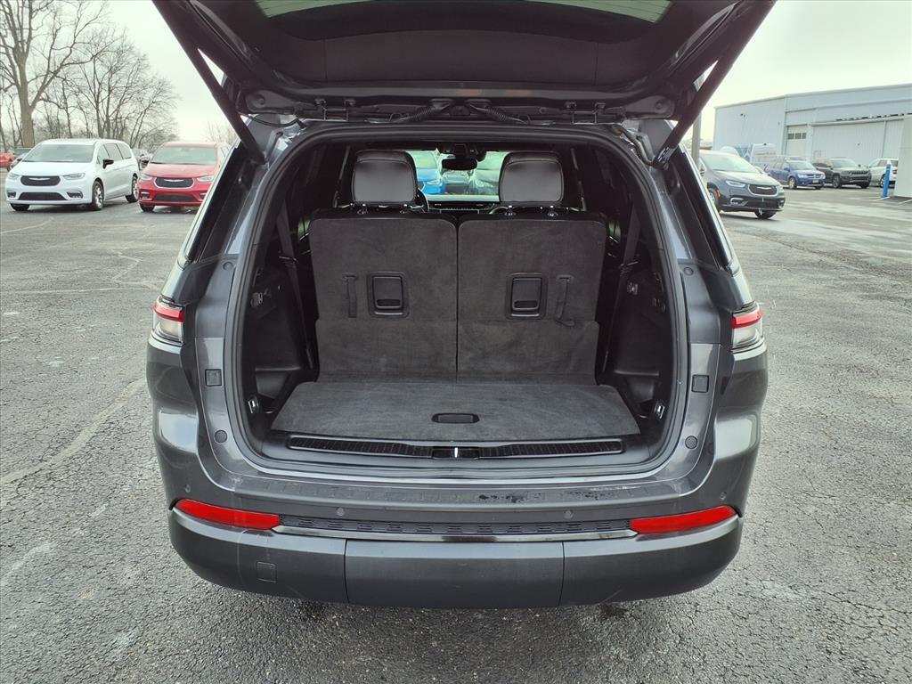 used 2021 Jeep Grand Cherokee L car, priced at $20,835