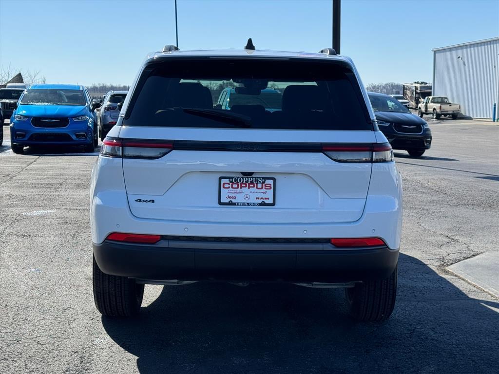 new 2026 Jeep Grand Cherokee car, priced at $46,227