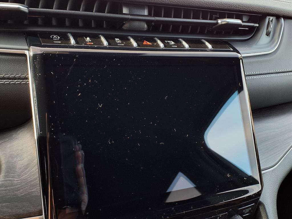 new 2025 Jeep Grand Cherokee car, priced at $48,813