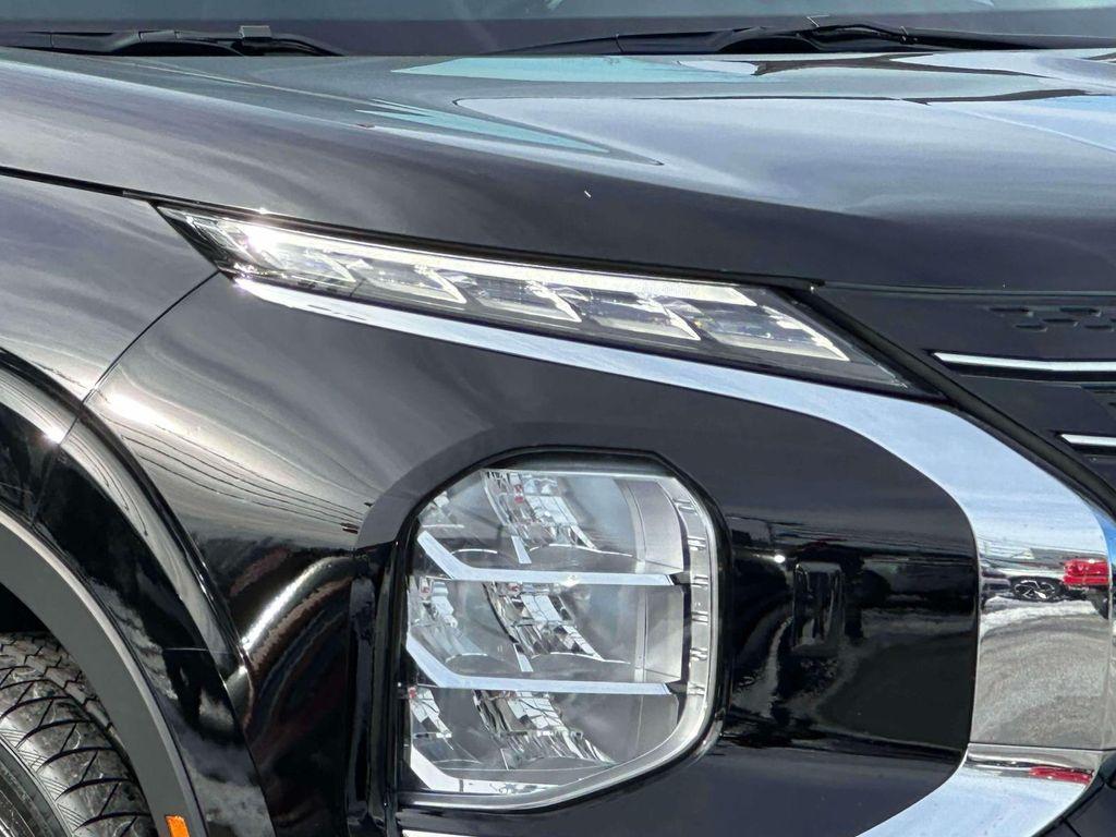 used 2023 Mitsubishi Outlander car, priced at $19,995