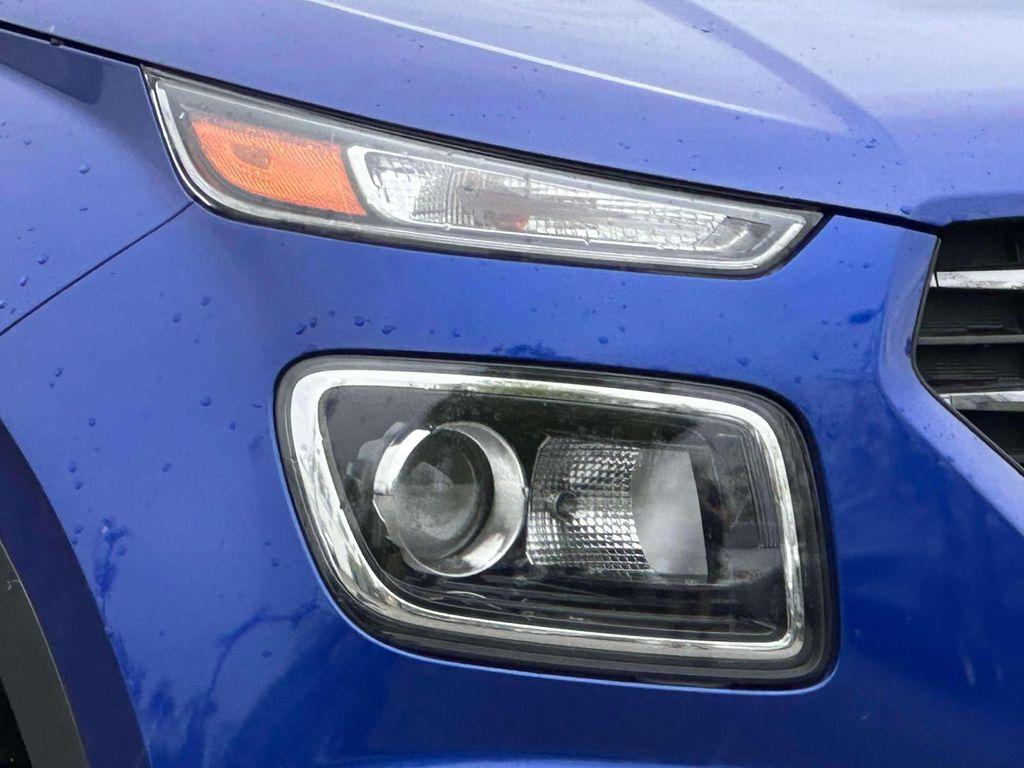 used 2025 Hyundai Venue car, priced at $17,994