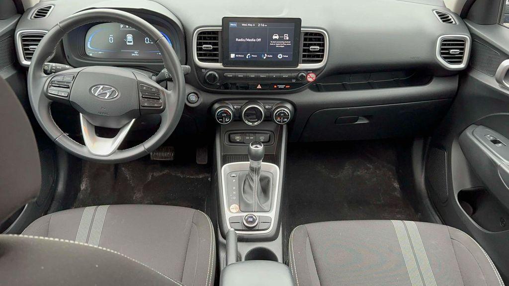 used 2025 Hyundai Venue car, priced at $17,994