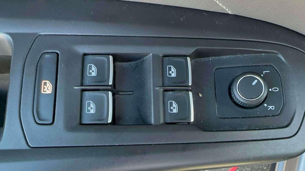 used 2022 Volkswagen Atlas car, priced at $25,991