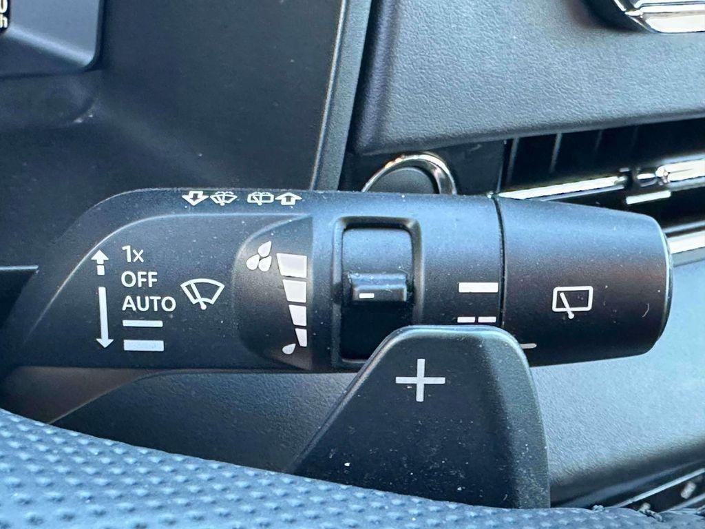 used 2024 Mitsubishi Outlander PHEV car, priced at $23,995