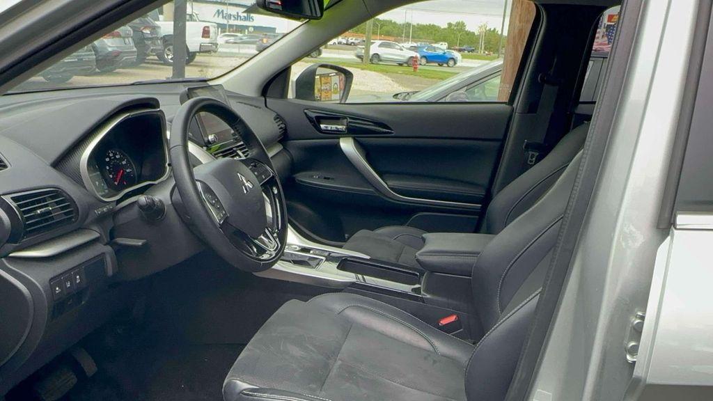 used 2025 Mitsubishi Eclipse Cross car, priced at $19,394
