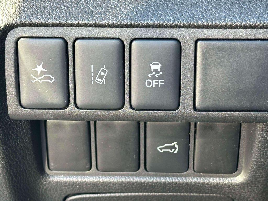 used 2024 Mitsubishi Eclipse Cross car, priced at $15,995