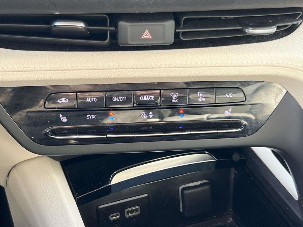 used 2023 Buick Envision car, priced at $17,495