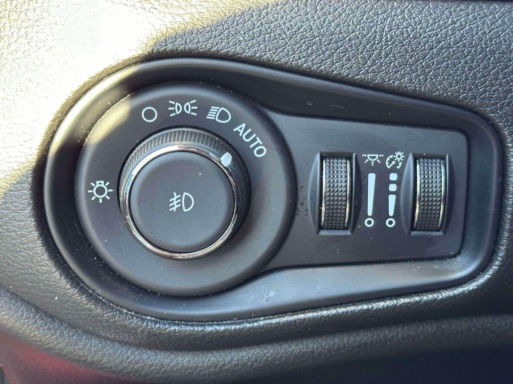 used 2022 Jeep Renegade car, priced at $15,995