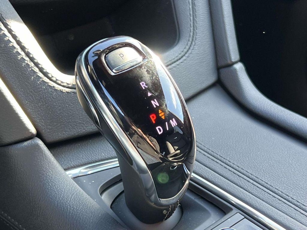 used 2025 Cadillac XT5 car, priced at $31,995