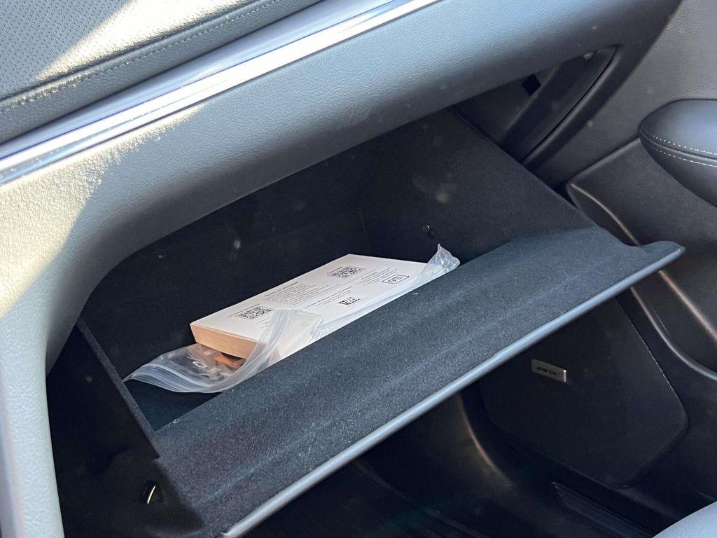 used 2025 Cadillac XT5 car, priced at $31,995