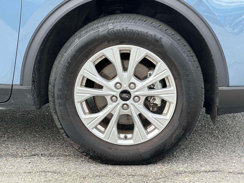 used 2024 Ford Escape car, priced at $17,994
