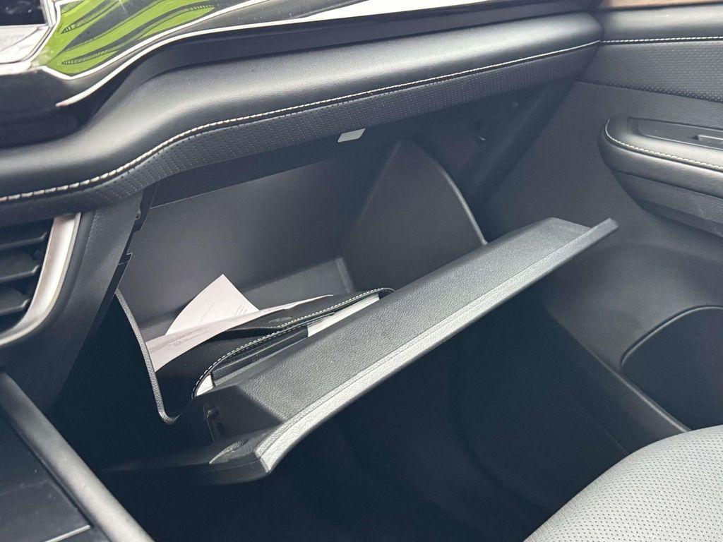 used 2024 Volkswagen Atlas car, priced at $26,991