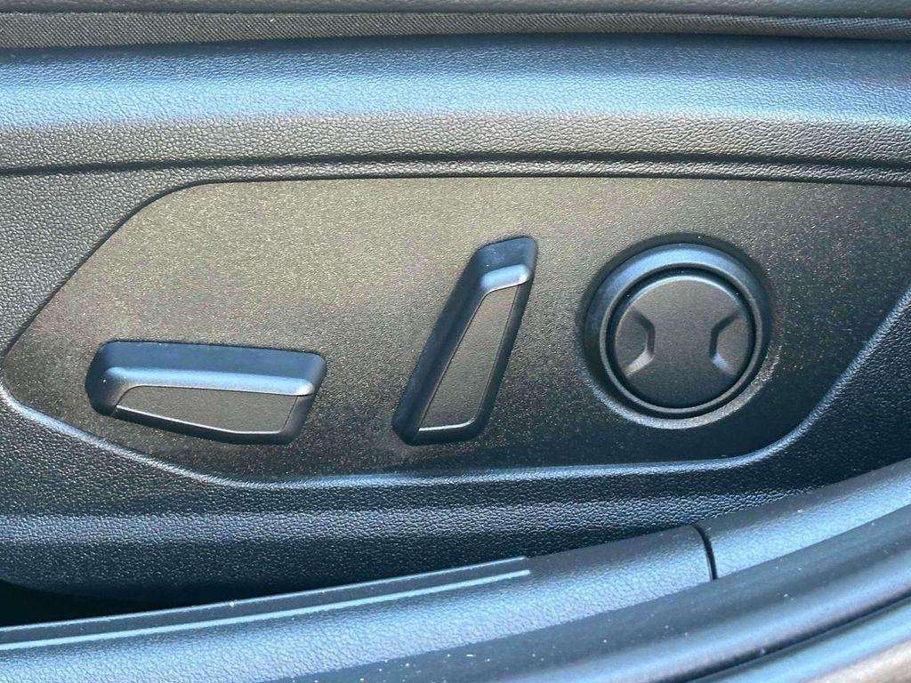 used 2025 Hyundai Elantra car, priced at $20,995