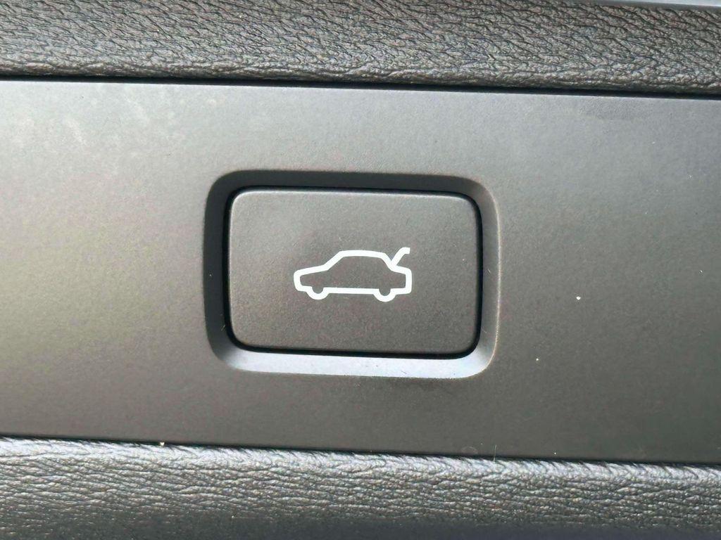 used 2023 Volvo XC90 car, priced at $31,591