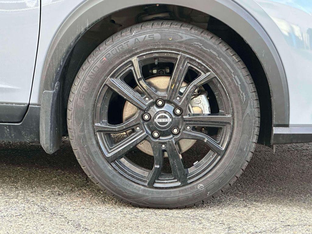 used 2023 Nissan Kicks car, priced at $14,994