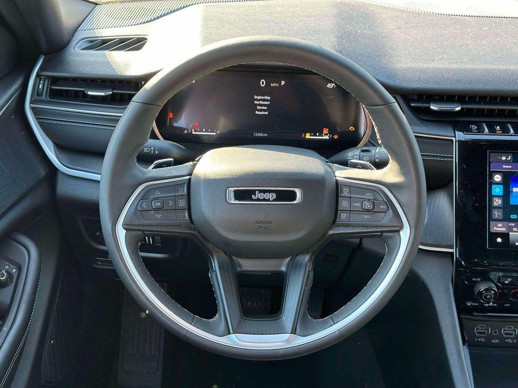 used 2024 Jeep Grand Cherokee car, priced at $31,991