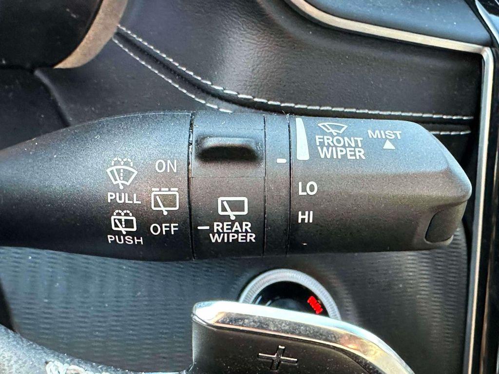 used 2024 Jeep Grand Cherokee car, priced at $31,991