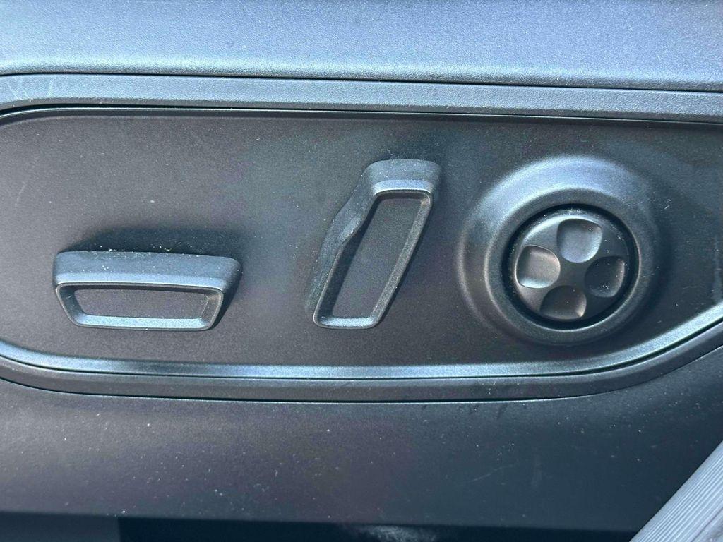 used 2024 Jeep Grand Cherokee car, priced at $31,991