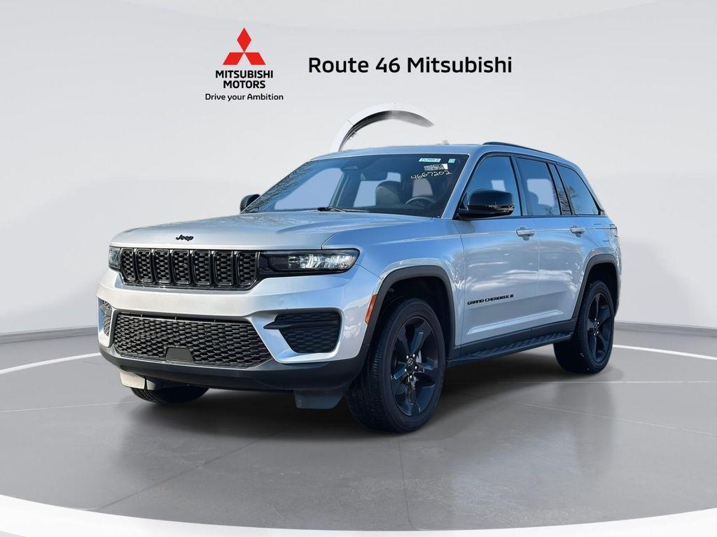 used 2024 Jeep Grand Cherokee car, priced at $31,991