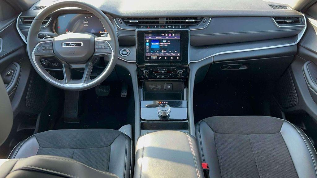 used 2024 Jeep Grand Cherokee car, priced at $31,991