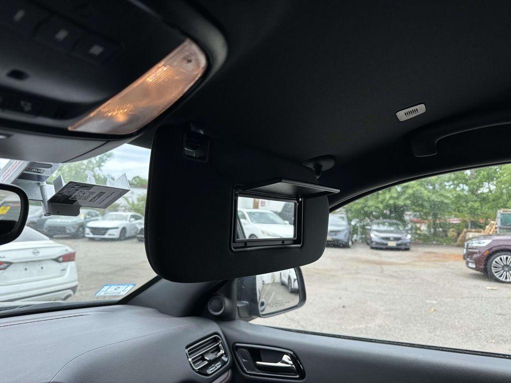 used 2025 Dodge Durango car, priced at $29,994