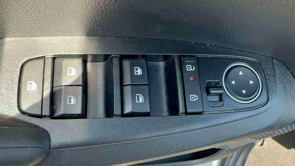 used 2024 Kia Seltos car, priced at $18,994