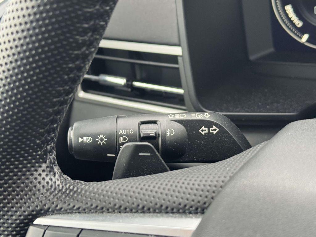 used 2023 Mitsubishi Outlander PHEV car, priced at $25,991