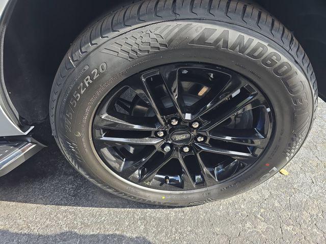 used 2023 Ford Expedition car, priced at $46,590