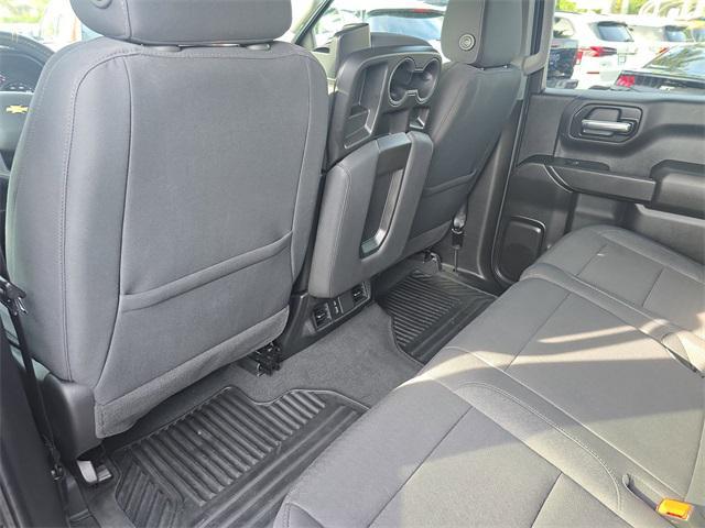 used 2025 Chevrolet Silverado 1500 car, priced at $31,990