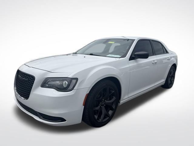 used 2020 Chrysler 300 car, priced at $17,900