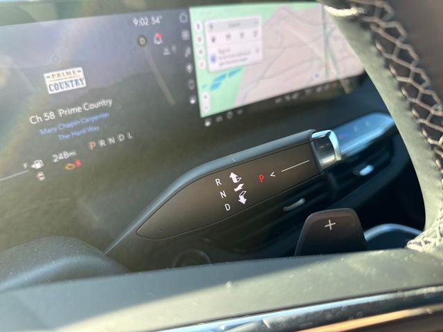 used 2025 Buick Enclave car, priced at $39,500