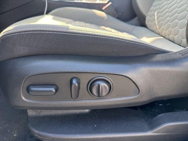 used 2021 Chevrolet Equinox car, priced at $16,500