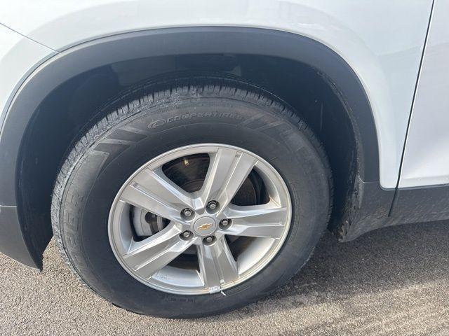 used 2021 Chevrolet Trax car, priced at $14,200