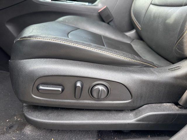 used 2020 Chevrolet Equinox car, priced at $16,700