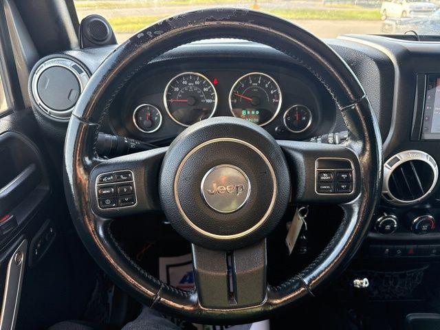 used 2014 Jeep Wrangler Unlimited car, priced at $15,500