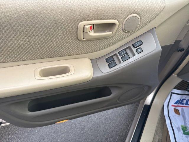 used 2007 Toyota Highlander car, priced at $4,500