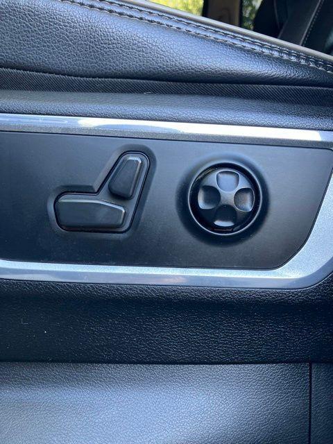 used 2021 Ram 1500 car, priced at $32,000