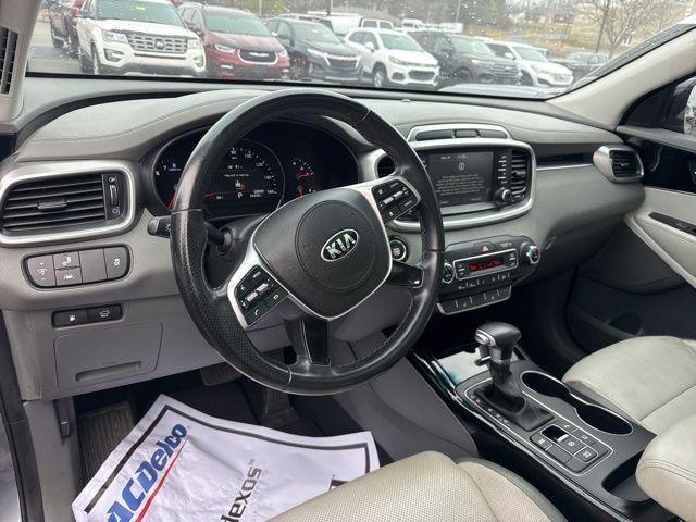 used 2020 Kia Sorento car, priced at $22,000