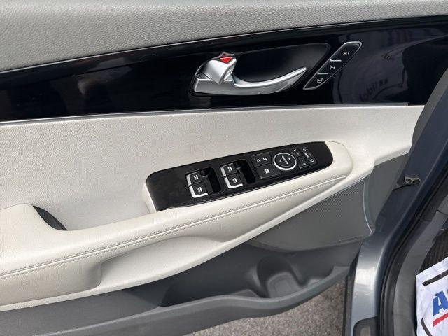 used 2020 Kia Sorento car, priced at $22,000