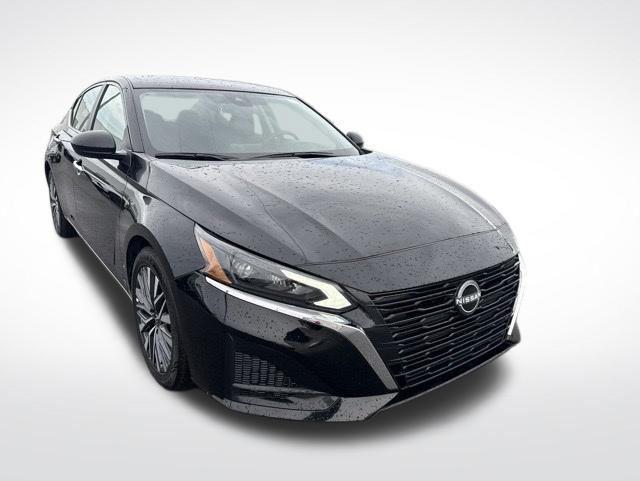used 2025 Nissan Altima car, priced at $22,000