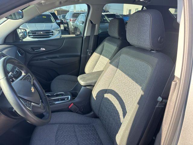 used 2023 Chevrolet Equinox car, priced at $20,000