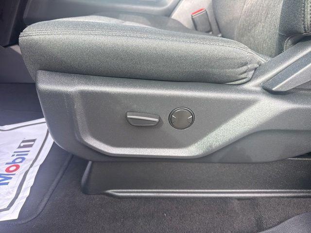 used 2024 Ford Expedition car, priced at $39,000