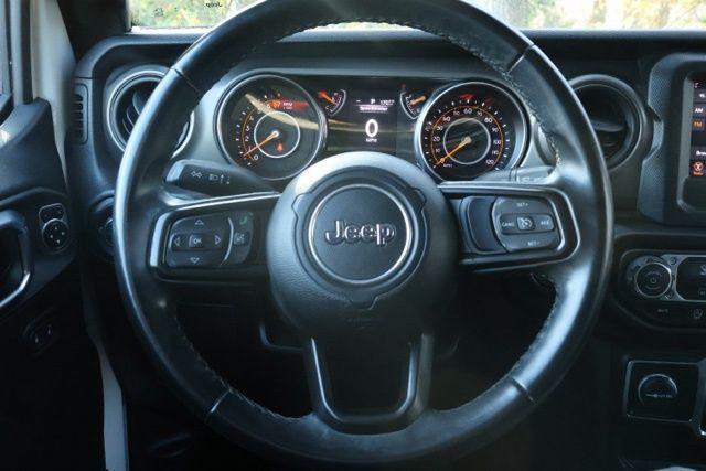 used 2022 Jeep Gladiator car, priced at $29,200