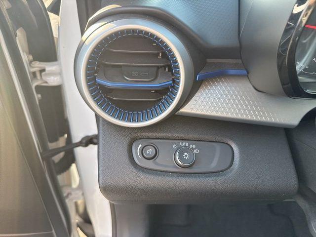 used 2024 Chevrolet Trax car, priced at $18,500